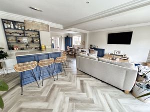 Photo 23- click for photo gallery